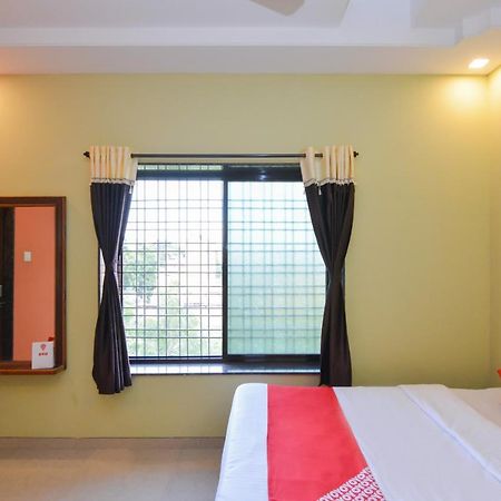 Sukrangu Palace Hotel Shirdi Exterior foto