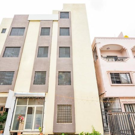 Sukrangu Palace Hotel Shirdi Exterior foto