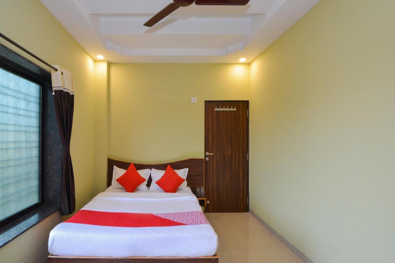 Sukrangu Palace Hotel Shirdi Exterior foto