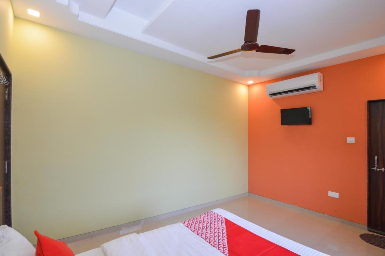 Sukrangu Palace Hotel Shirdi Exterior foto